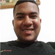 Profesor de matemáticas imparte clase de matemáticas para niños